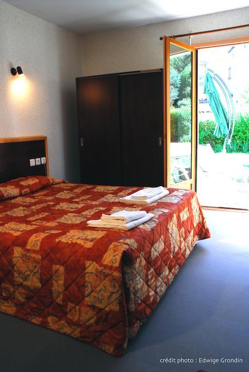 Hotel Les Hirondelles Orcines Pokój zdjęcie