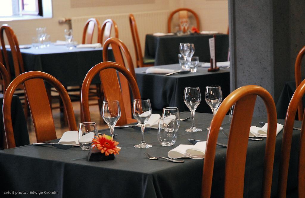 Hotel Les Hirondelles Orcines Zewnętrze zdjęcie