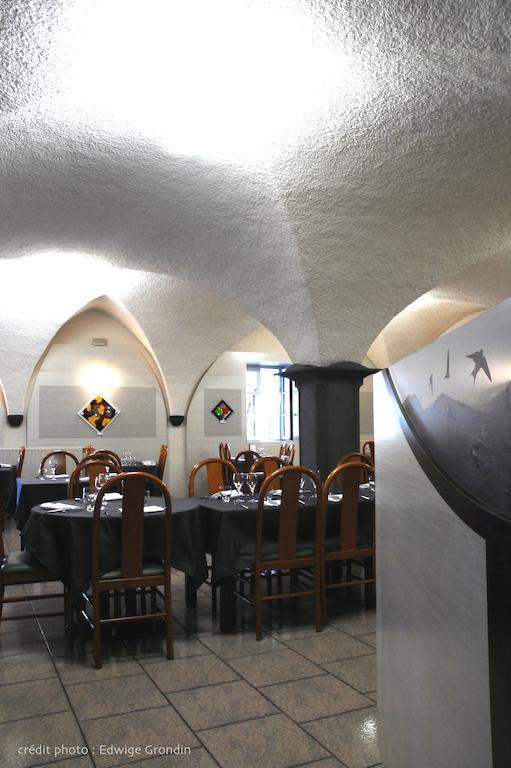 Hotel Les Hirondelles Orcines Zewnętrze zdjęcie