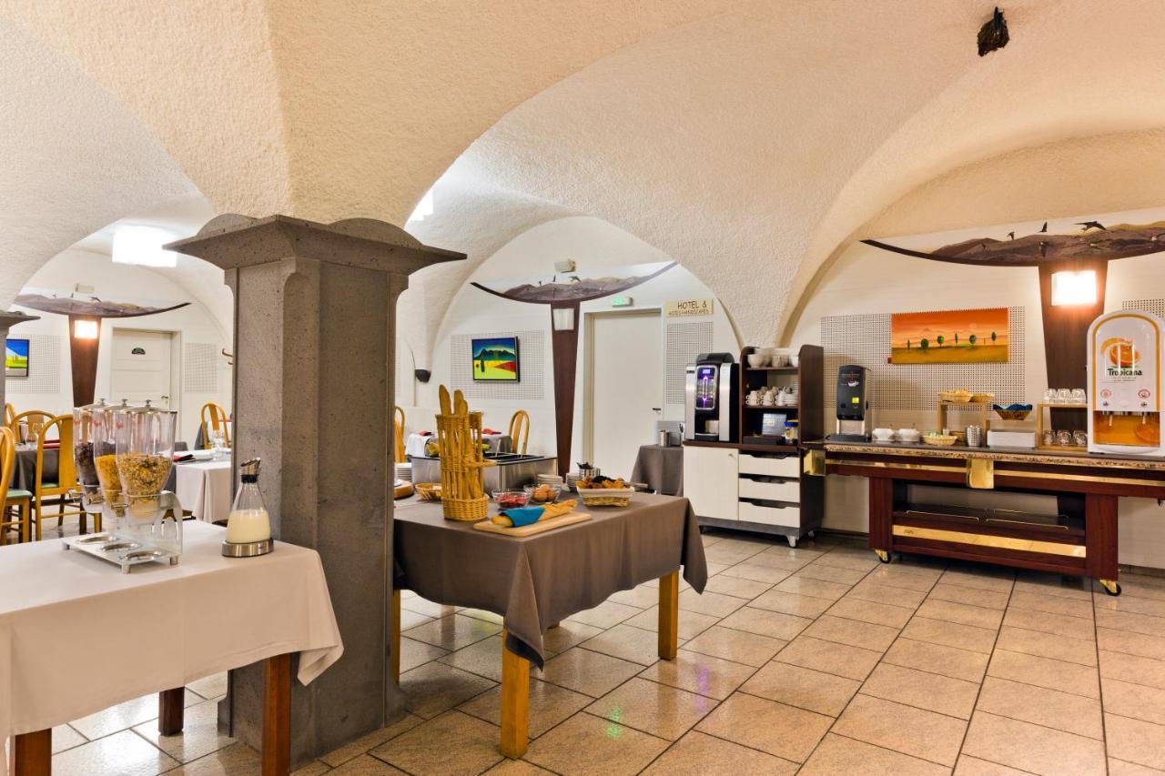Hotel Les Hirondelles Orcines Zewnętrze zdjęcie