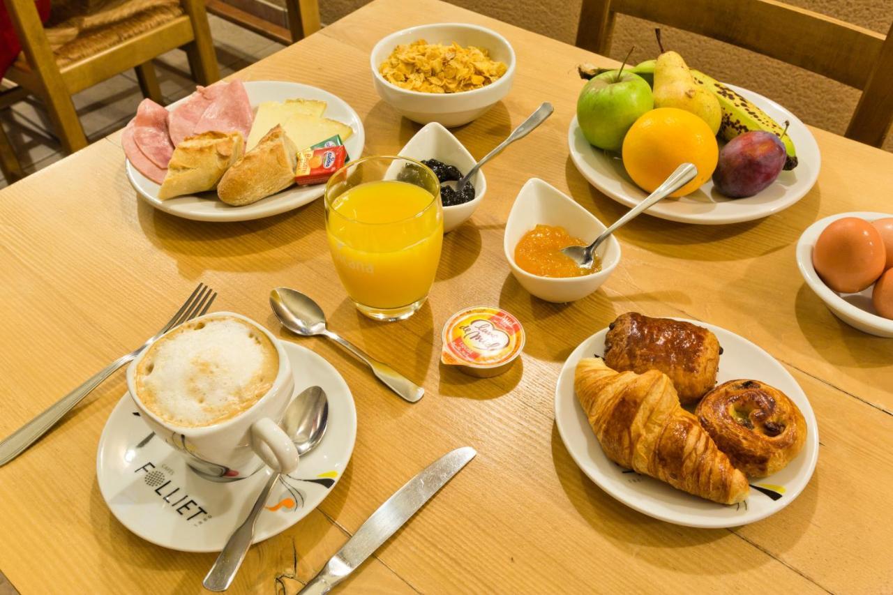 Hotel Les Hirondelles Orcines Zewnętrze zdjęcie