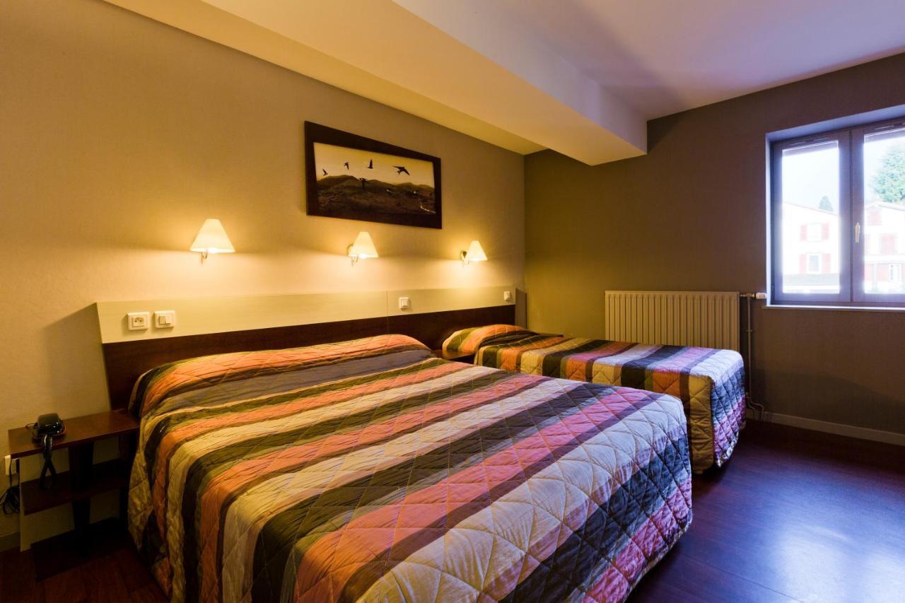 Hotel Les Hirondelles Orcines Zewnętrze zdjęcie